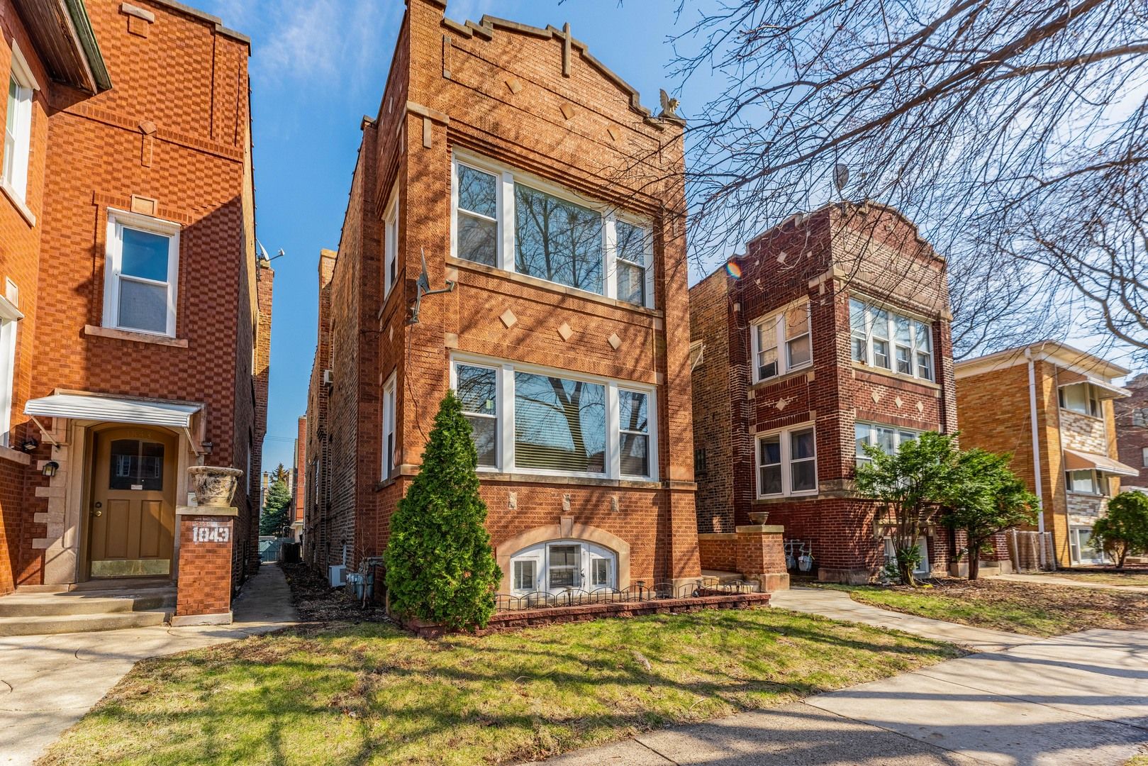 1845 Oak Park Avenue #2 — Berwyn, IL 60402