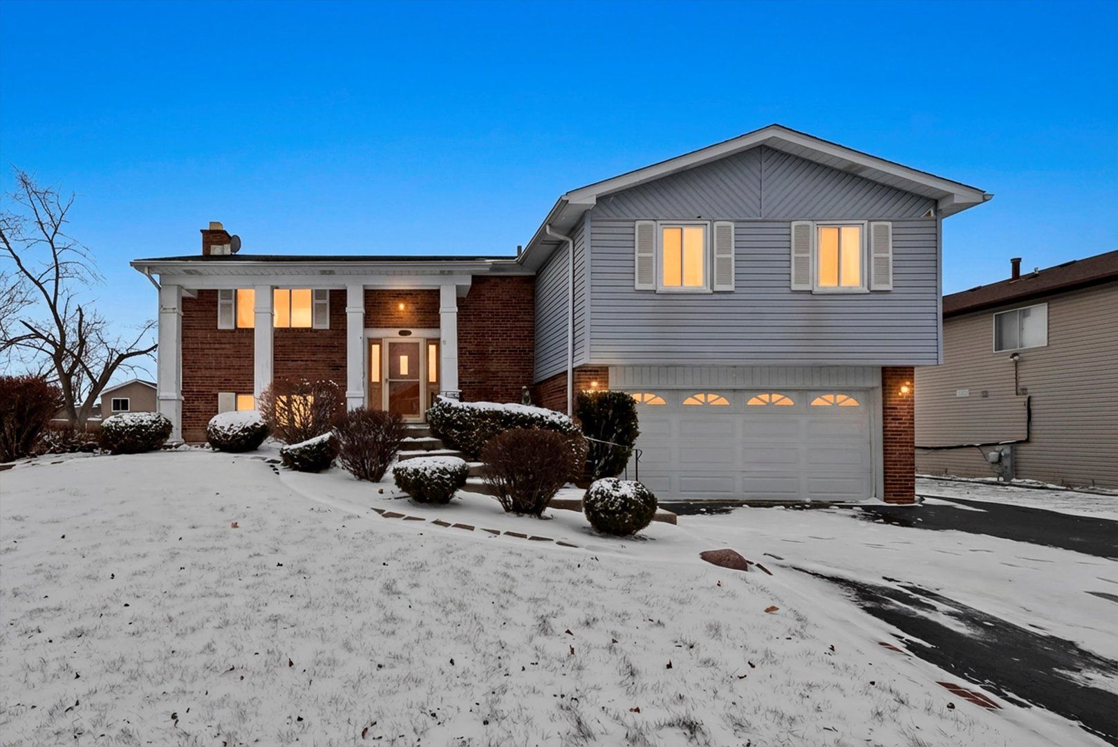 152 Oakhurst Road — Matteson, IL 60443