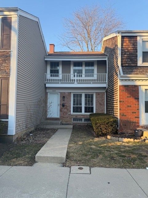 2080 Sutherland Place, Hoffman Estates, IL 60169