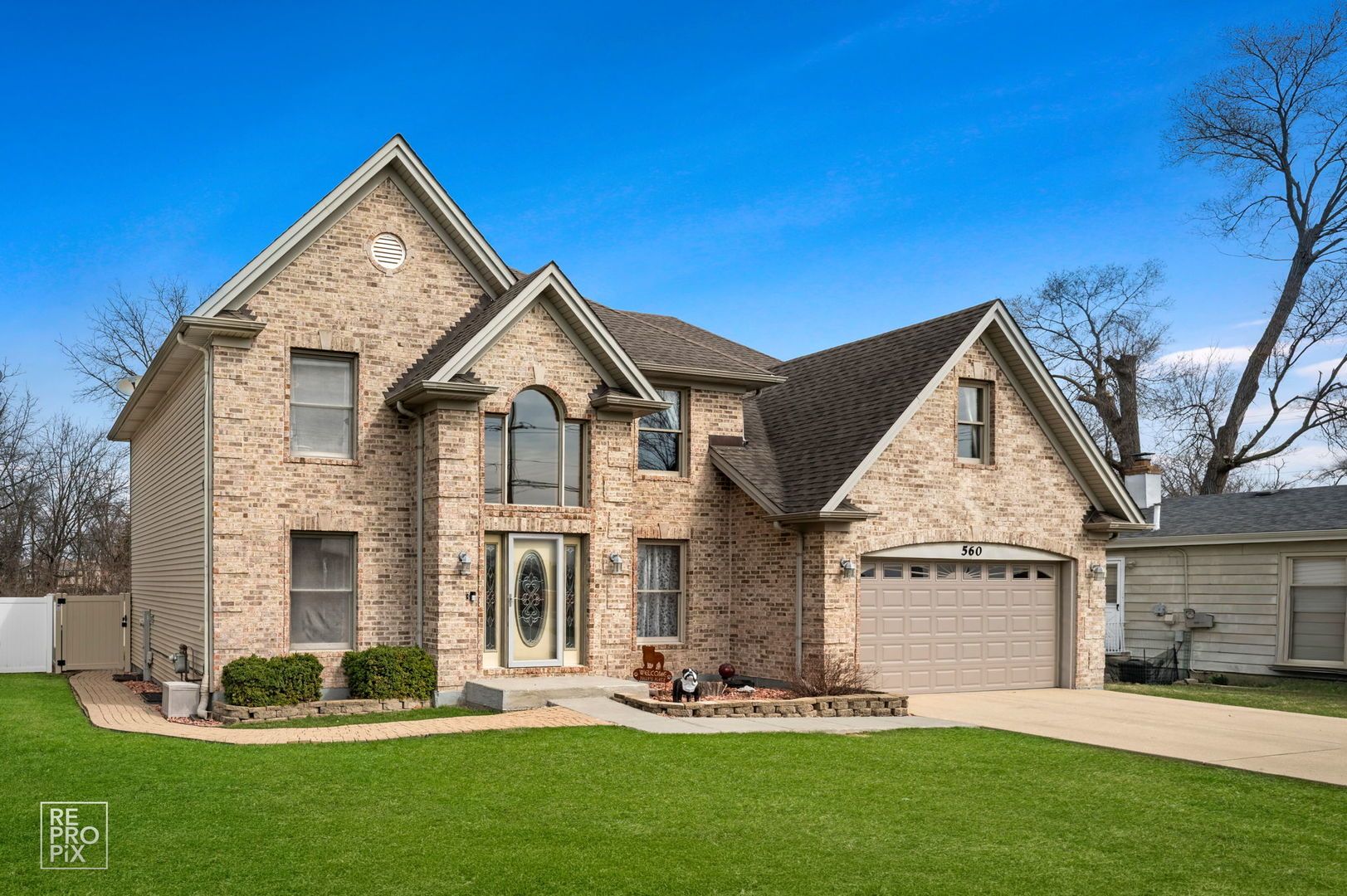 560 E Armitage Avenue — Addison, IL 60101