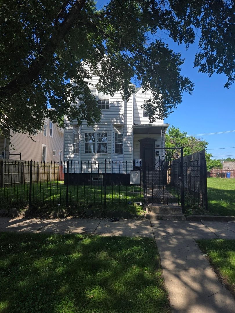 6646 Wabash Avenue, Chicago, IL 60637