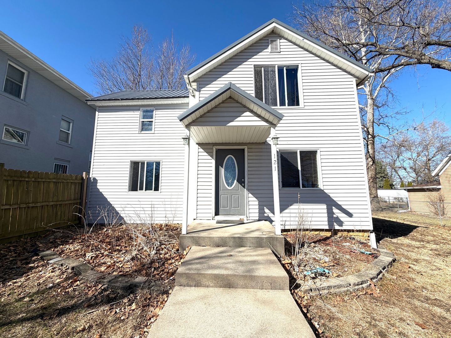121 S Merrill Street — Preston, IA 52069