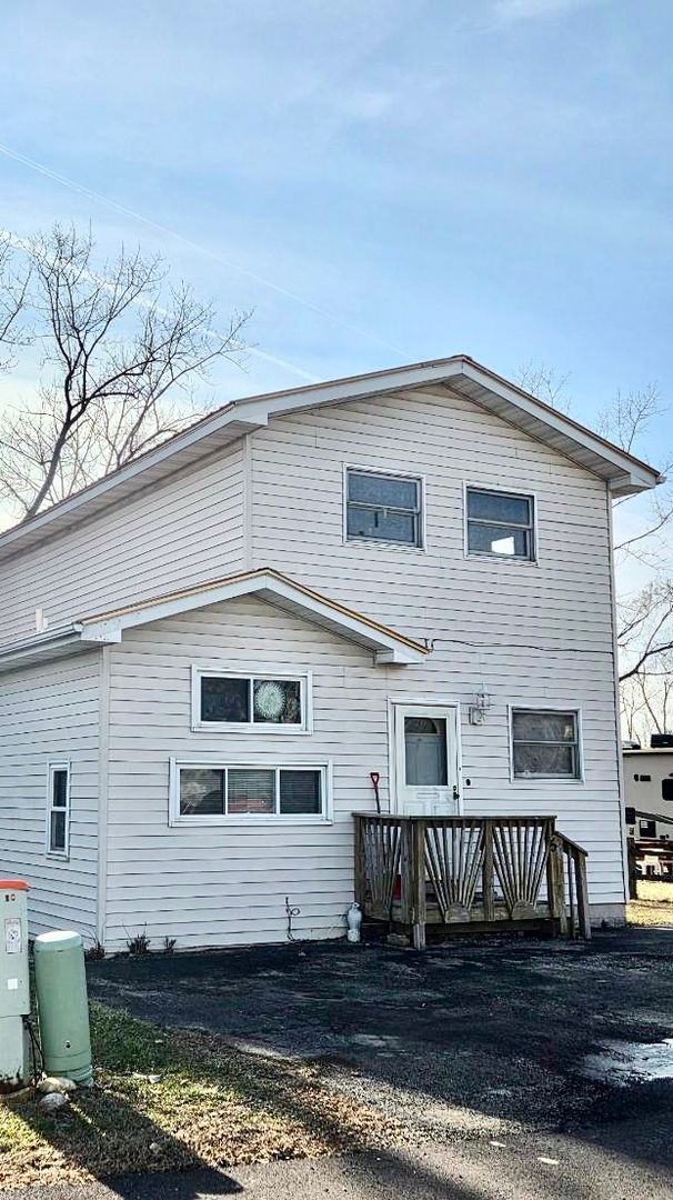 15 Dinosaur Road — Wilmington, IL 60481