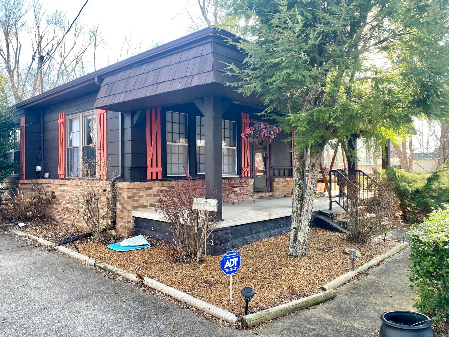 10032 St Hwy 149 — West Frankfort, IL 62896