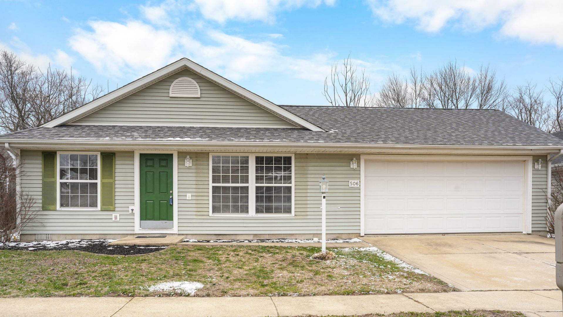 506 S Sunny Lane — Urbana, IL 61802