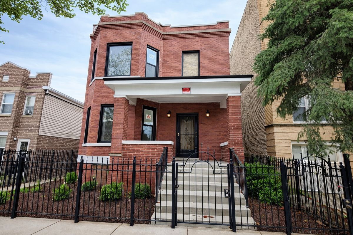 3340 Evergreen Avenue, Chicago, IL 60651