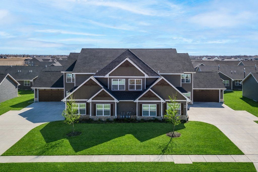 3085 Shanes Way #0 — Bettendorf, IA 52722