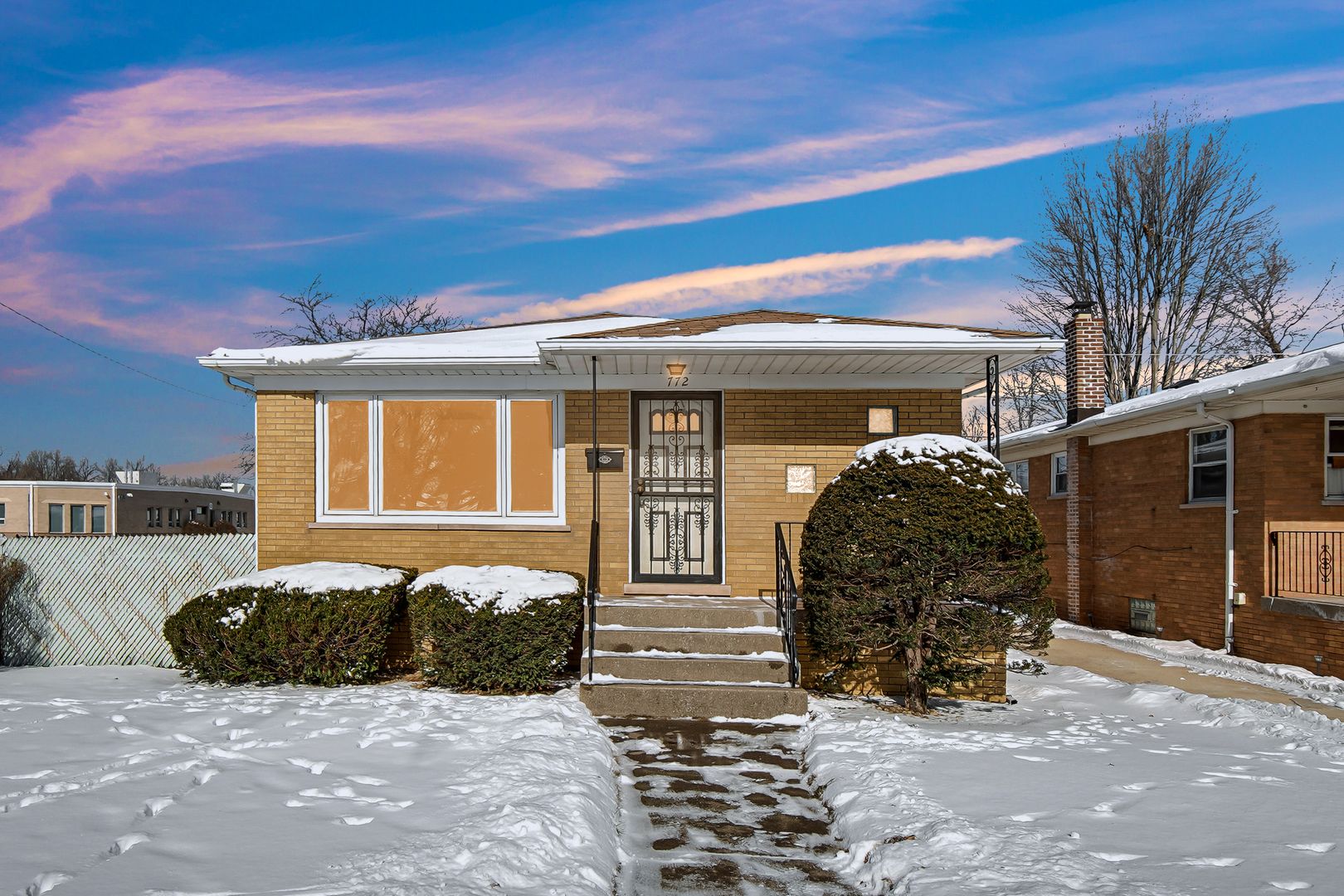 772 Memorial Drive — Calumet City, IL 60409