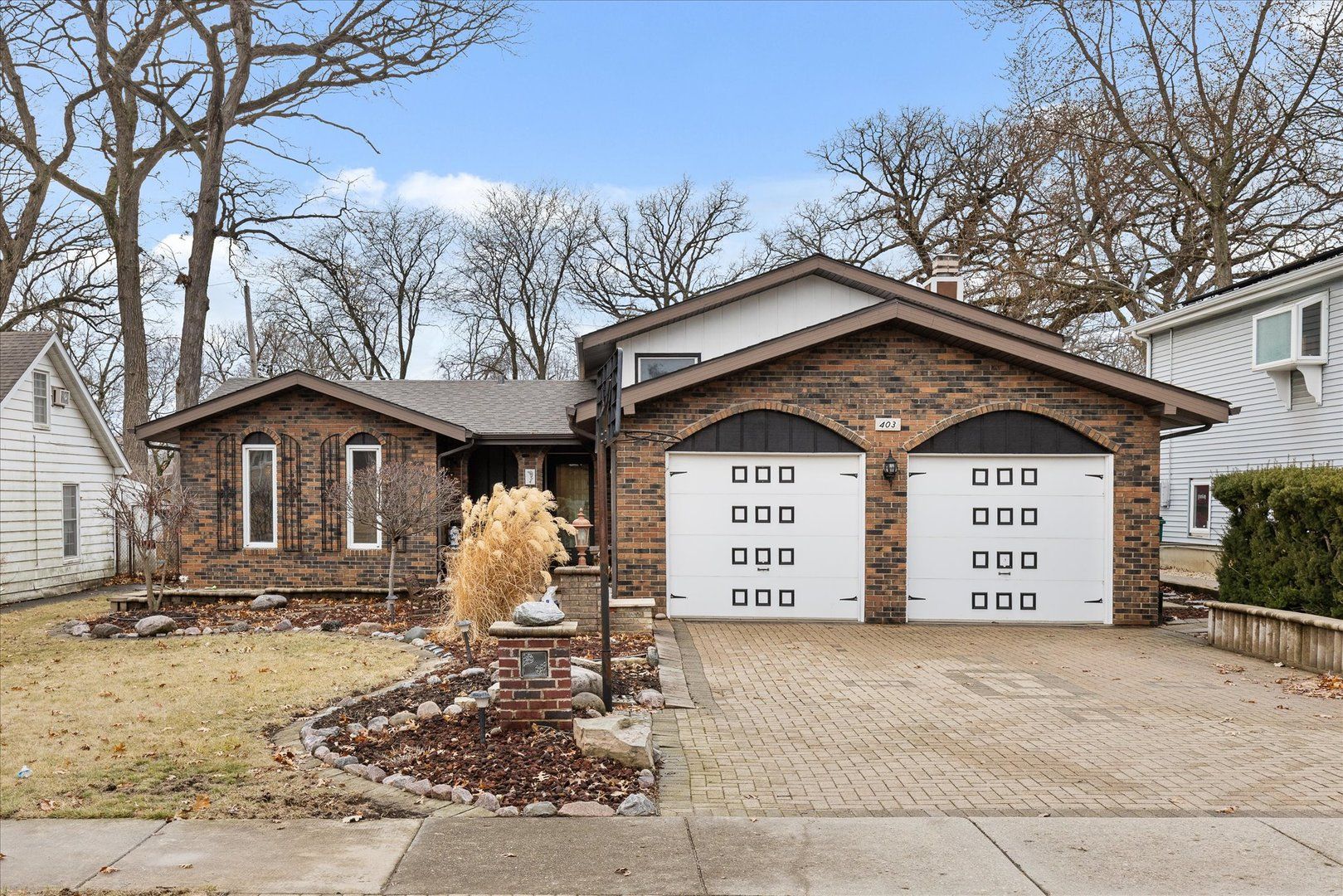 403 S REEDWOOD Drive — Joliet, IL 60436