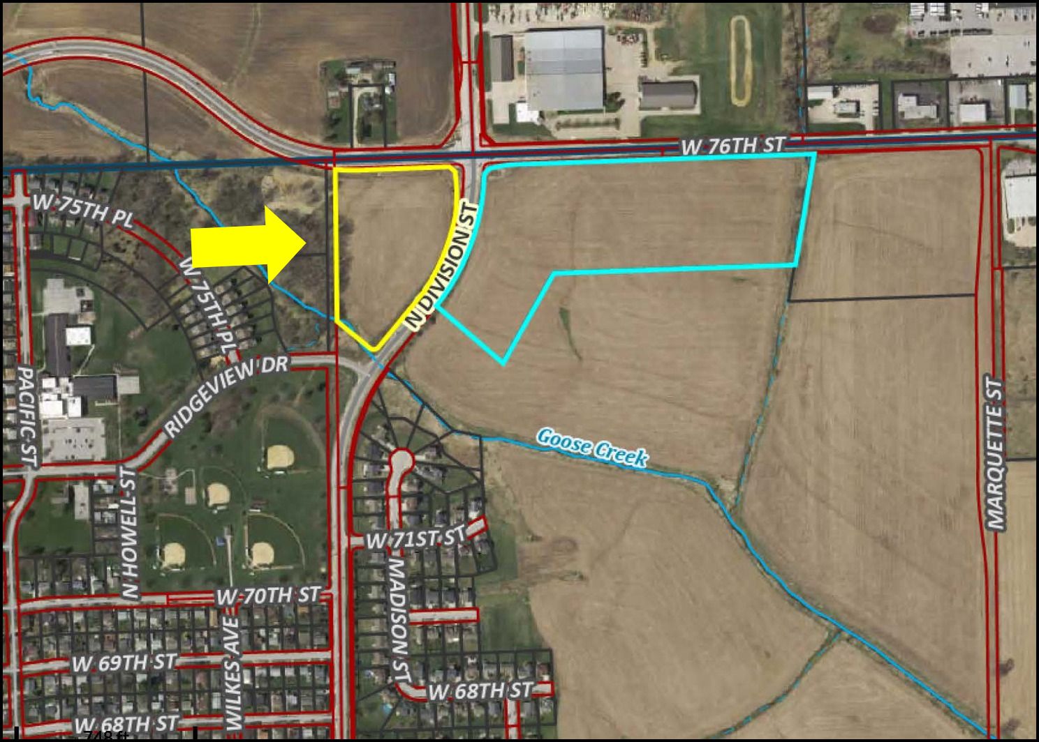SWQ Division W 76th Street — Davenport, IA 52806