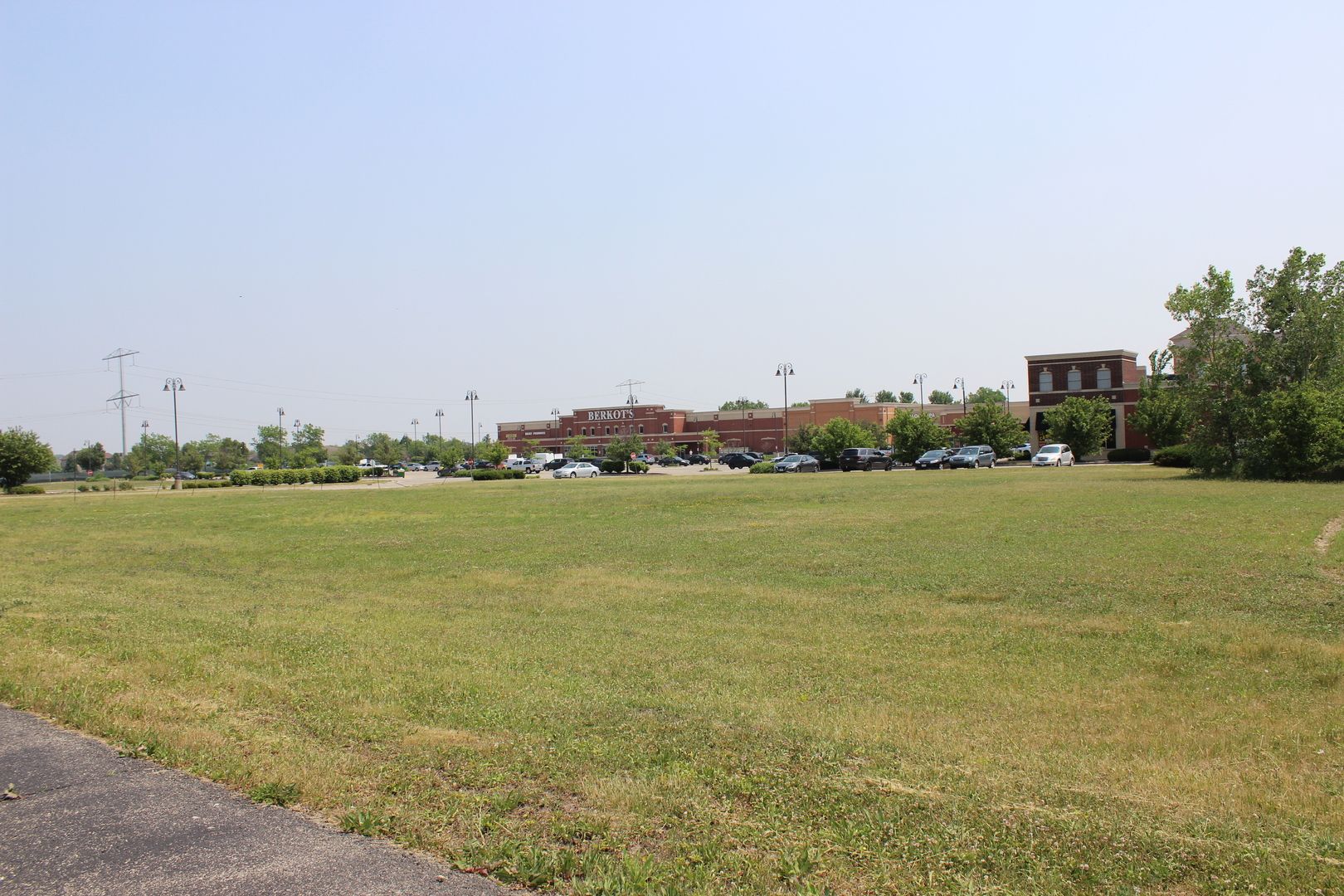 500 E Laraway Road — New Lenox, IL 60451