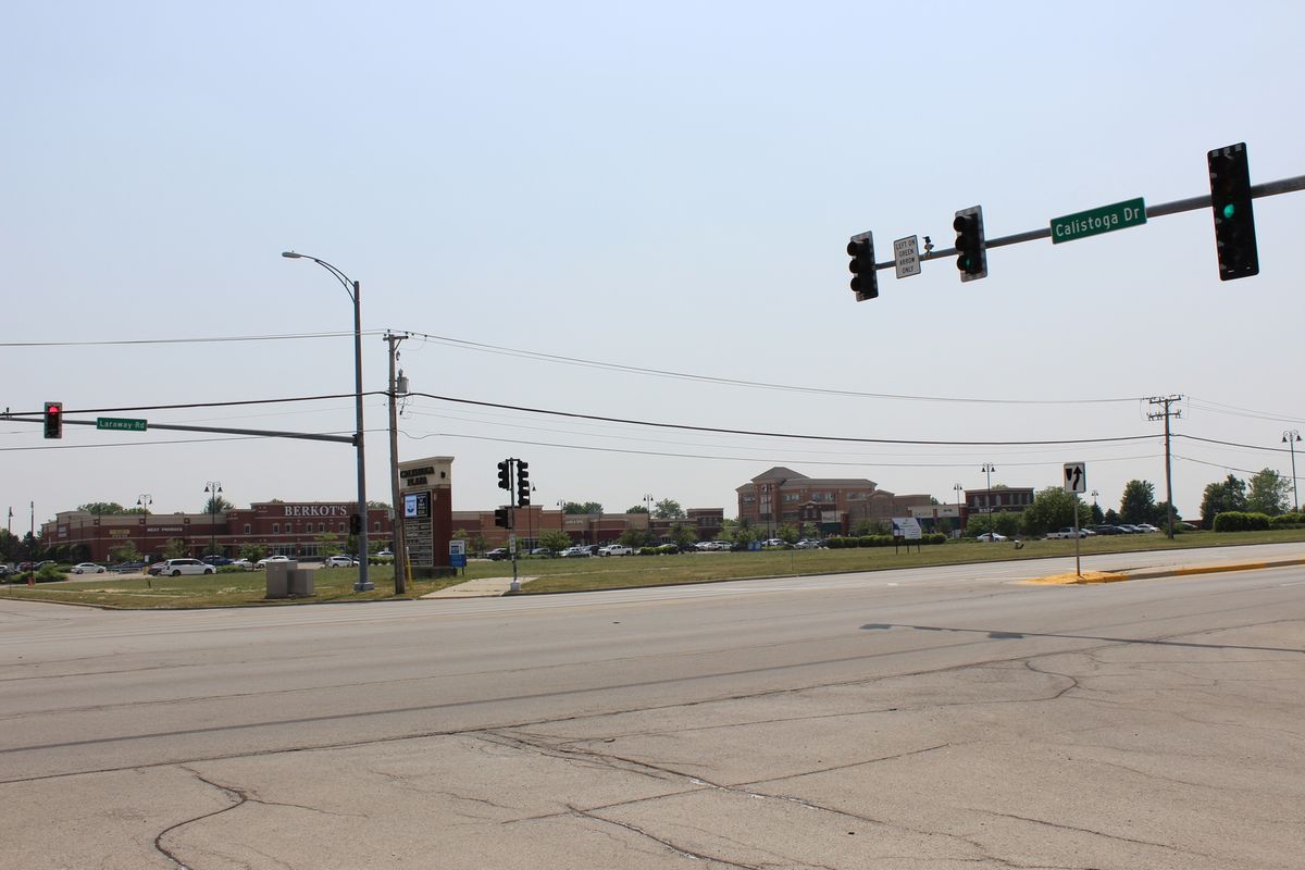 550 Laraway Road, New Lenox, IL 60451