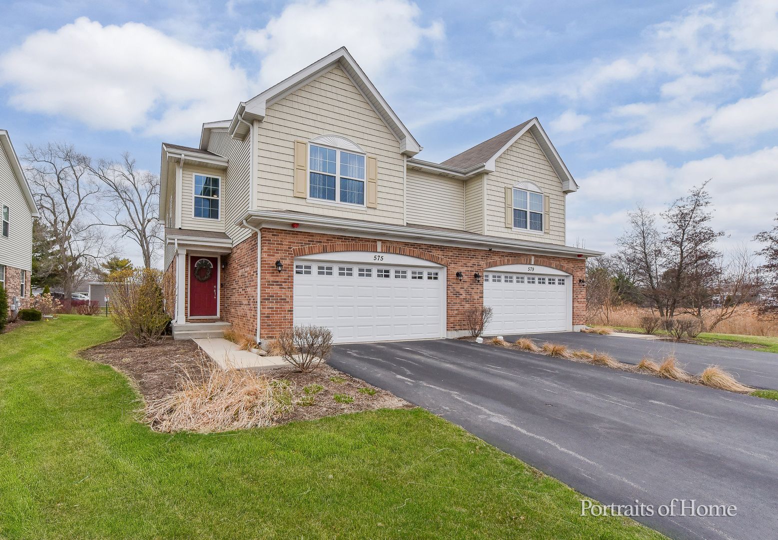 575 BOBBY ANN Court #575 — Roselle, IL 60172