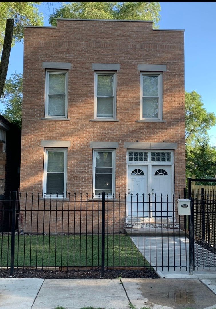 2819 W Lexington Street — Chicago, IL 60612