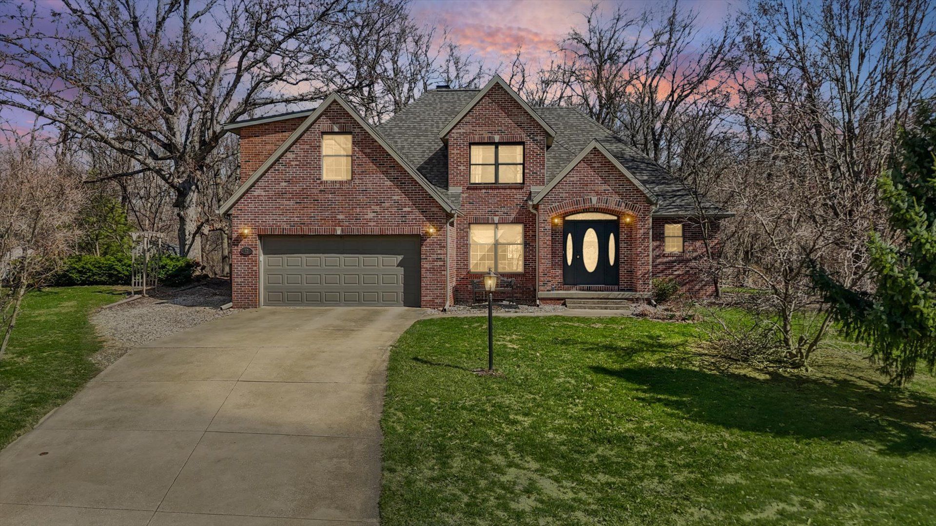 12 Turtle Creek Road — Monticello, IL 61856