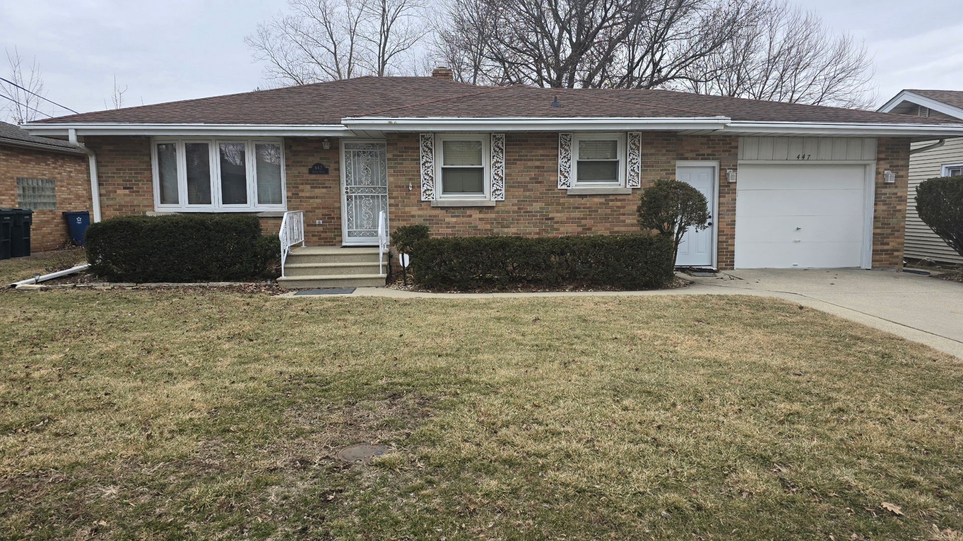 447 Dennis Avenue — Bradley, IL 60915