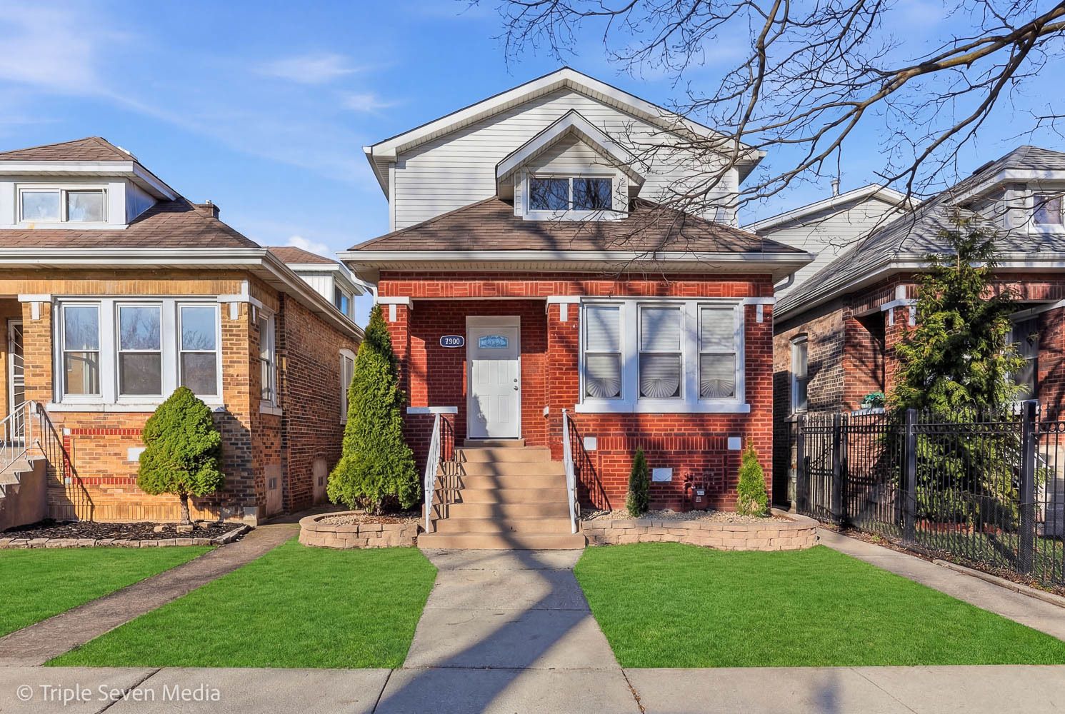 7520 CARPENTER Street — Chicago, IL 60620