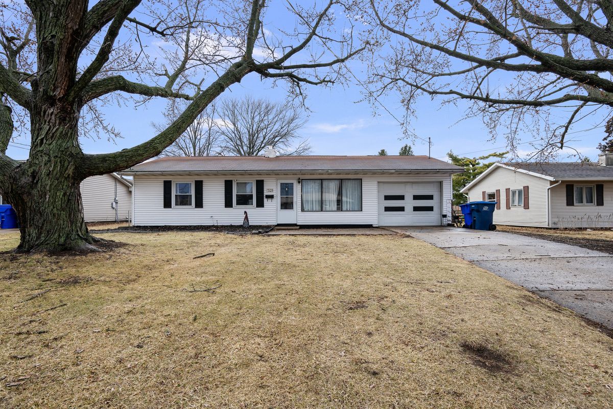 529 Whitney Avenue, Kewanee, IL 61443