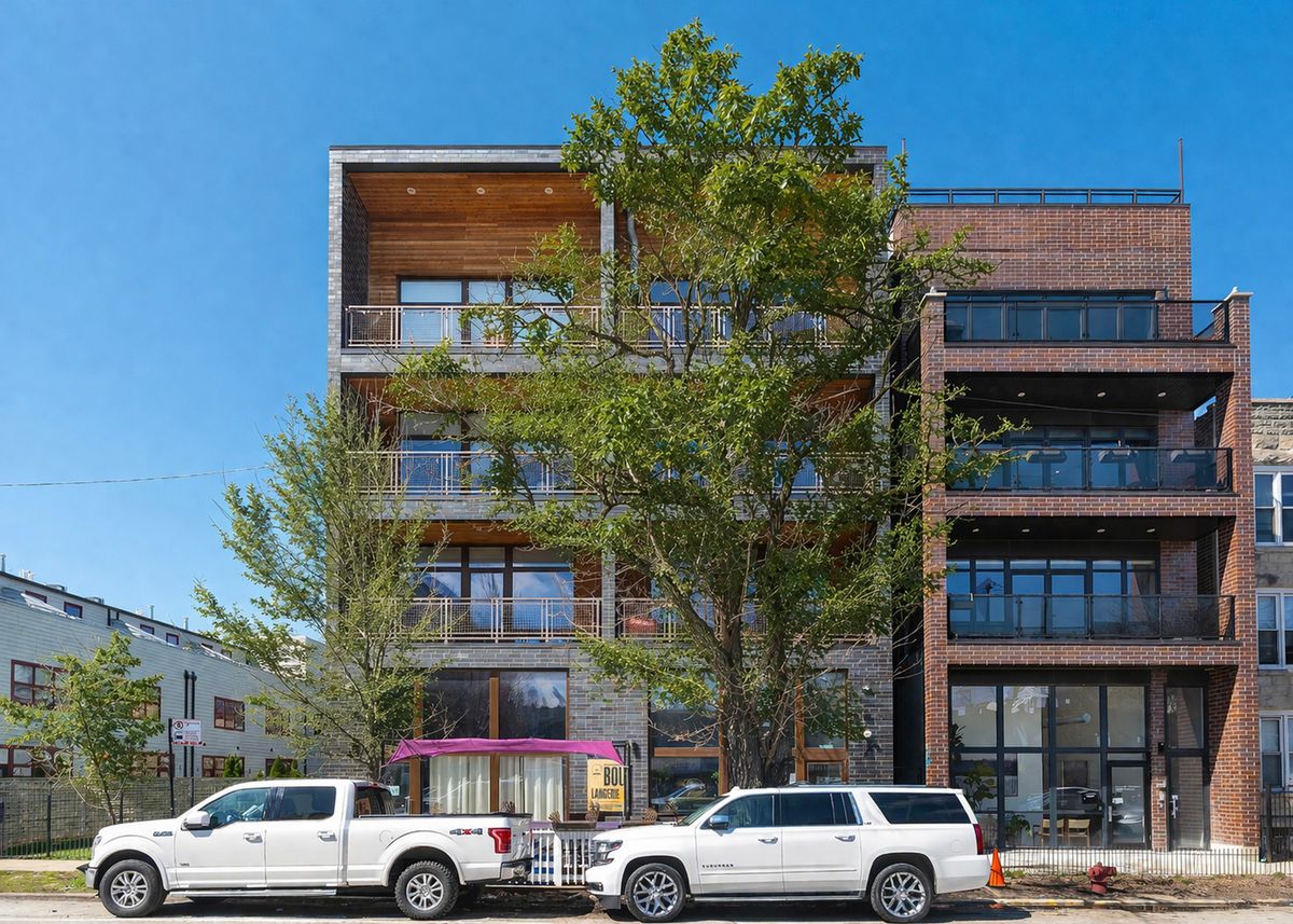 934 California Avenue, Chicago, IL 60622