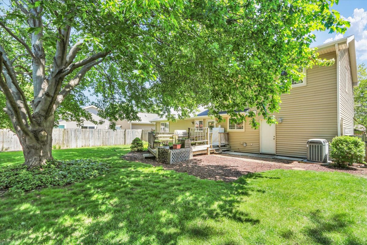 613 Crestview Drive, Champaign, IL 61822