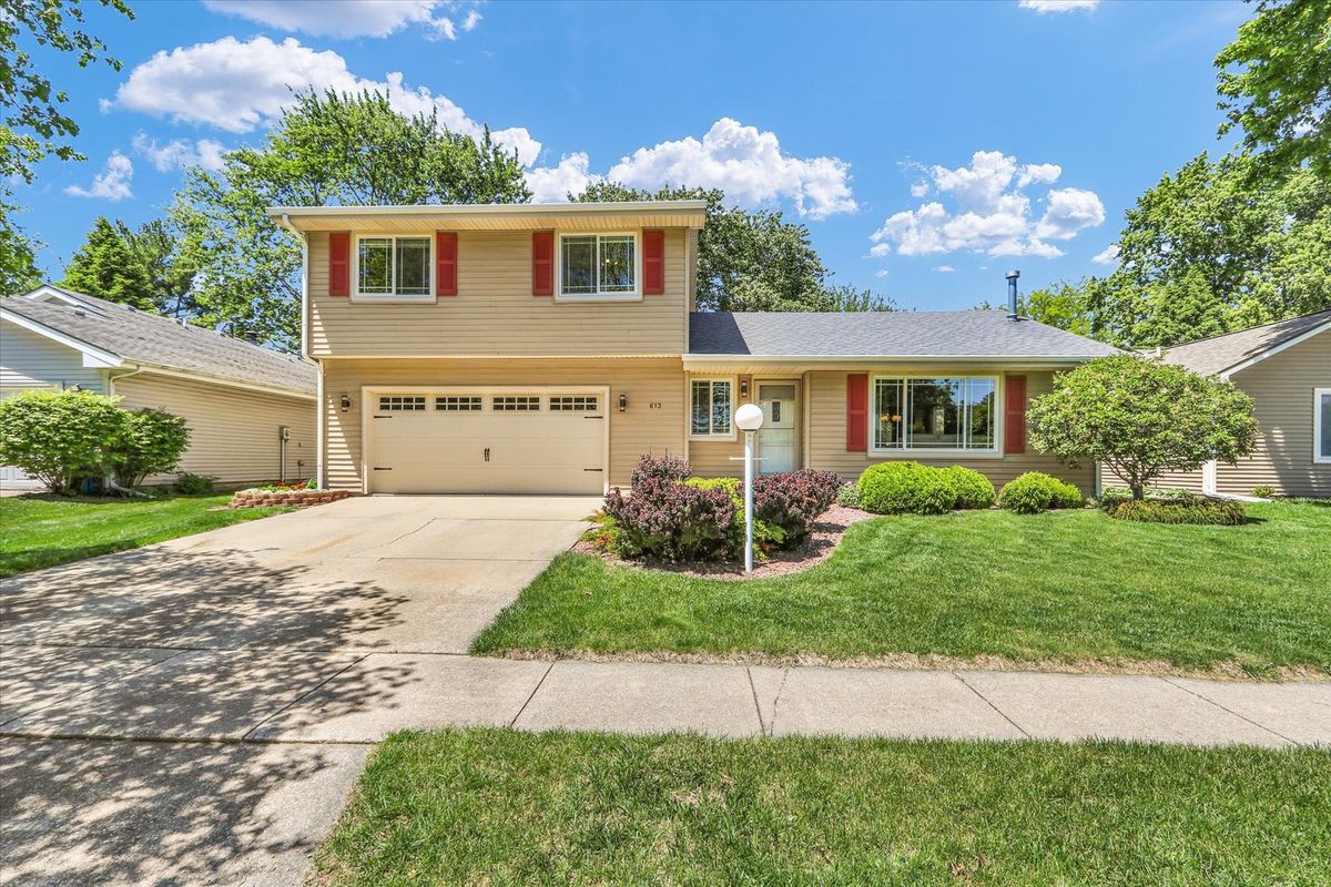 613 Crestview Drive, Champaign, IL 61822