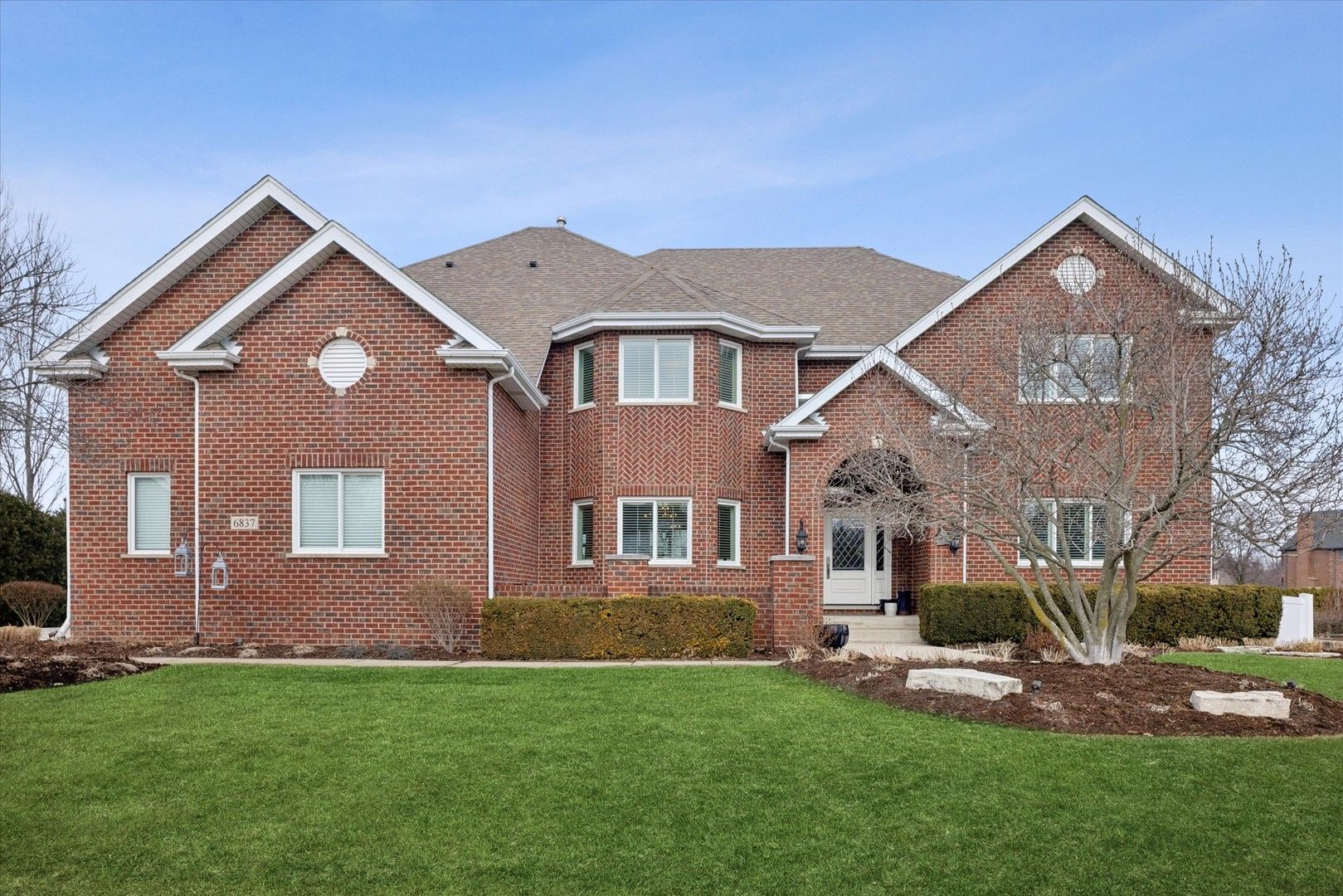 6837 Fieldstone Drive — Burr Ridge, IL 60527