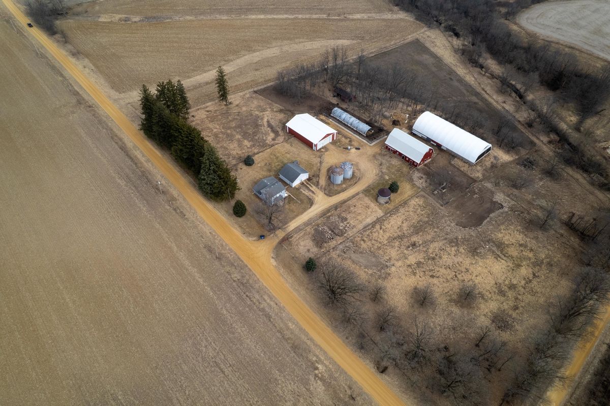 3651 N Brookeville Road, Forreston, IL 61030