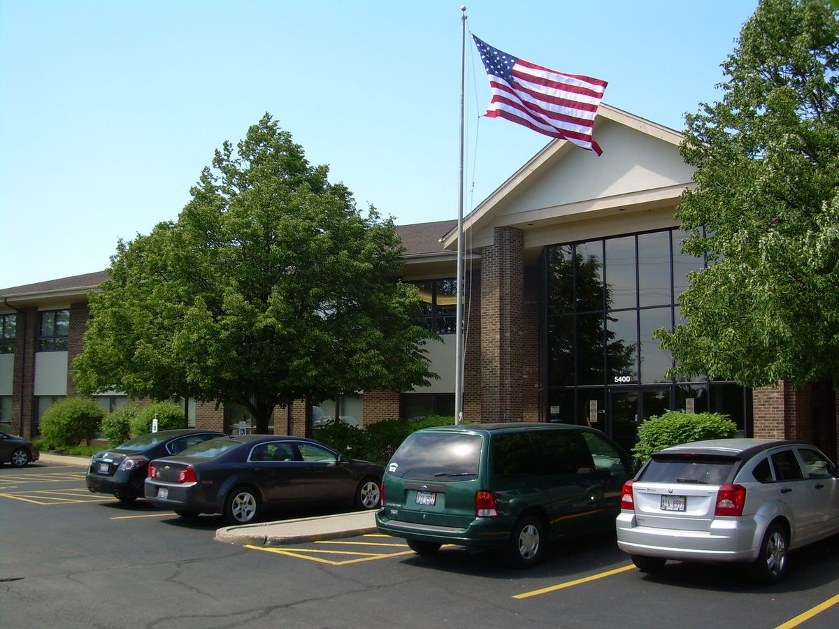 5400 ELM Street, McHenry, IL 60050