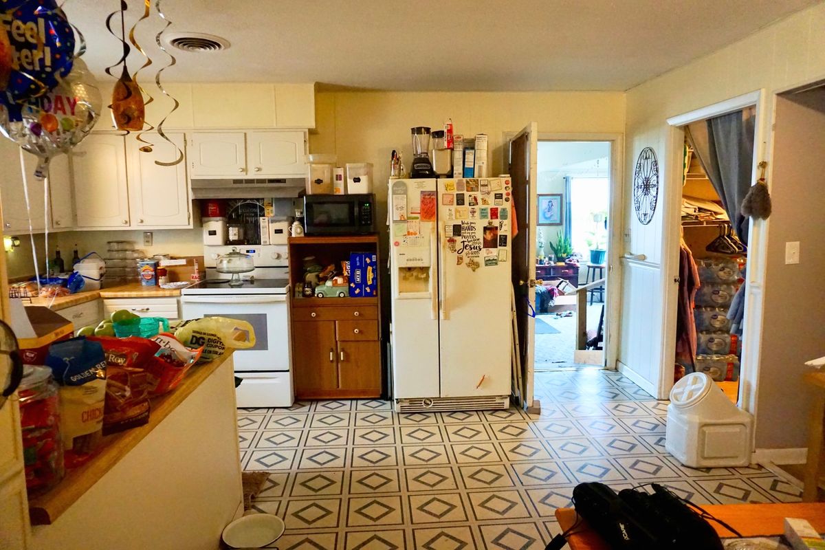 301 S Sims Street, Royalton, IL 62983