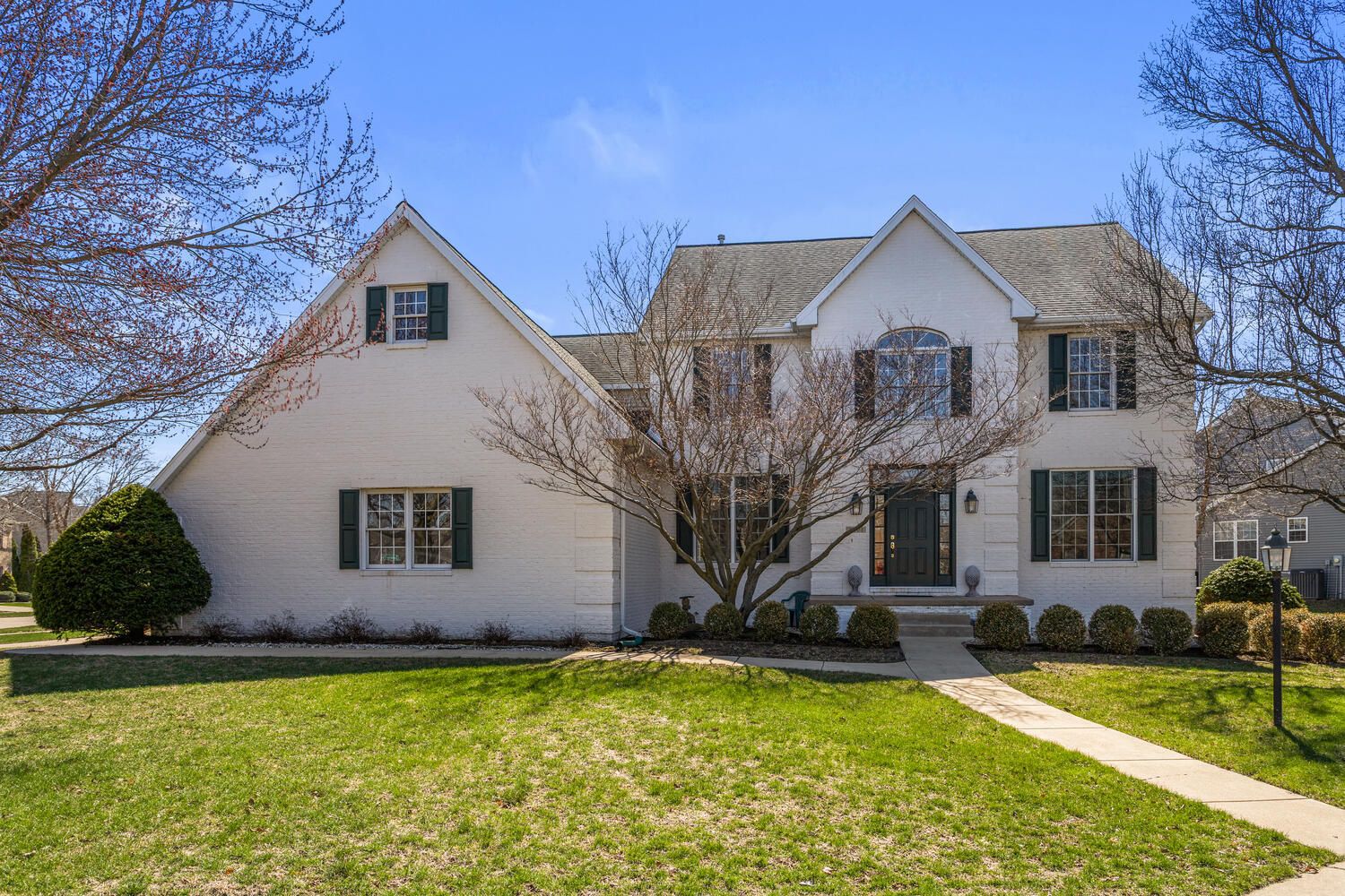 4401 Ironwood Lane — Champaign, IL 61821
