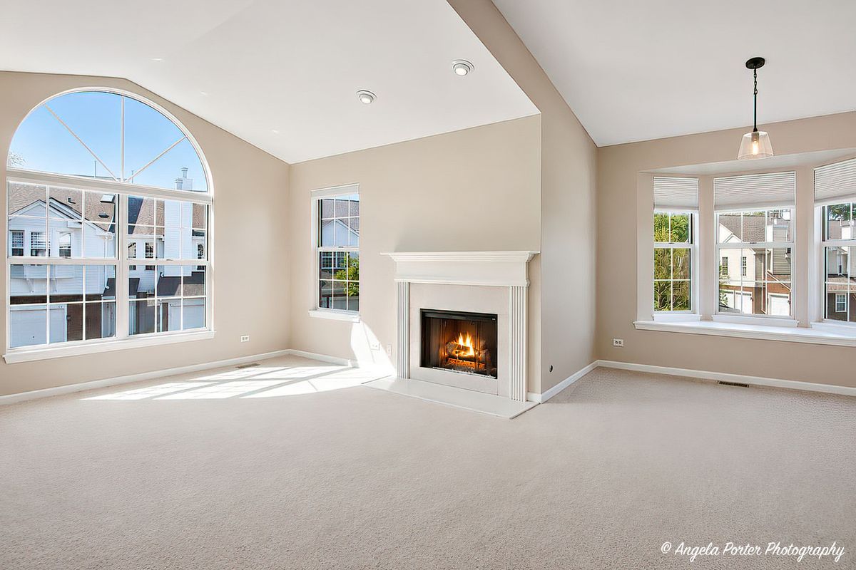 816 Kalamazoo Circle #29-6, Vernon Hills, IL 60061