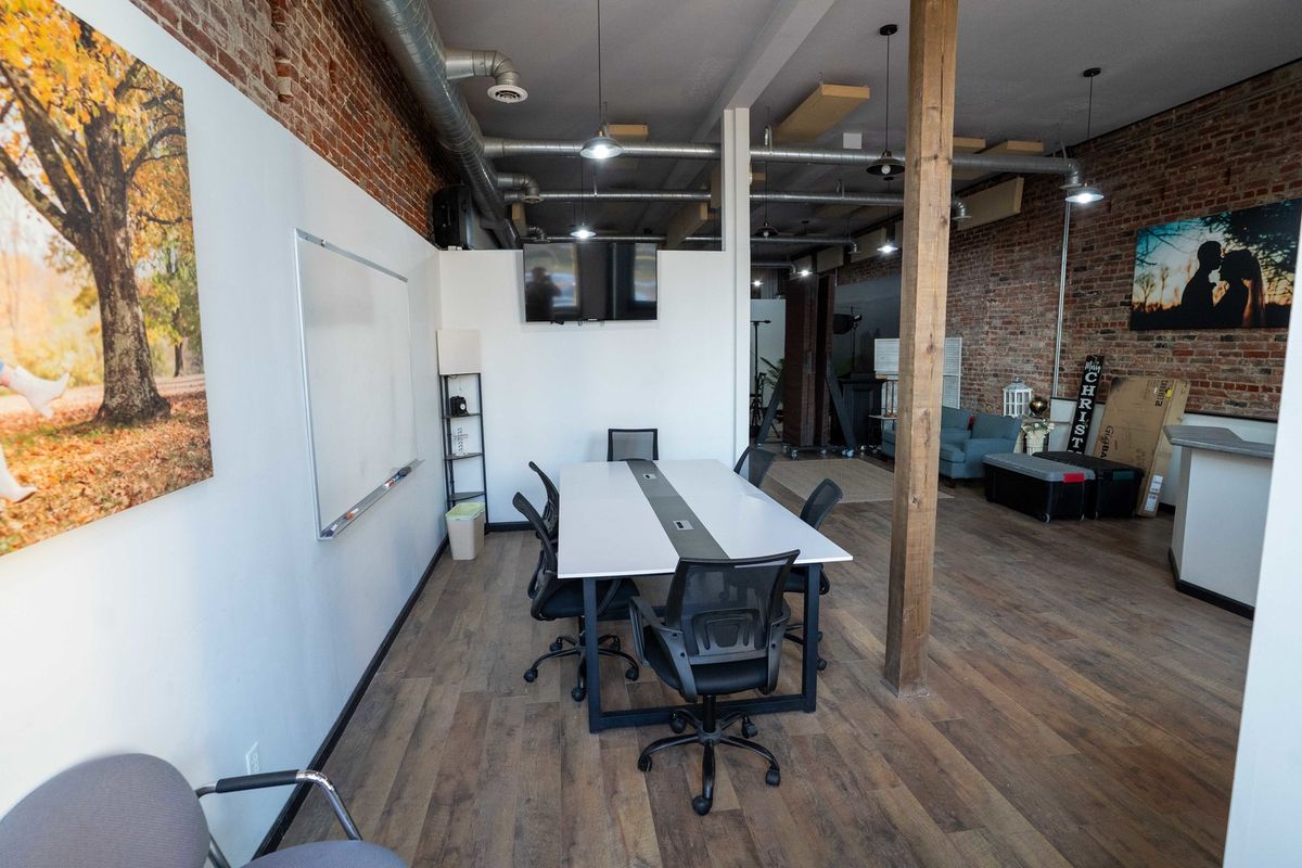 410 Court Street, Vienna, IL 62995