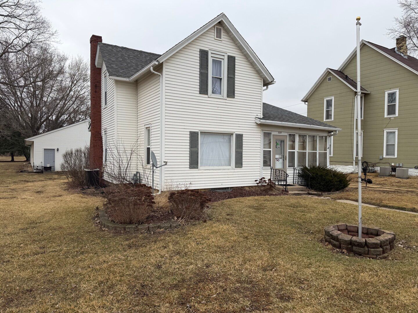 509 N Walnut Street — Byron, IL 61010
