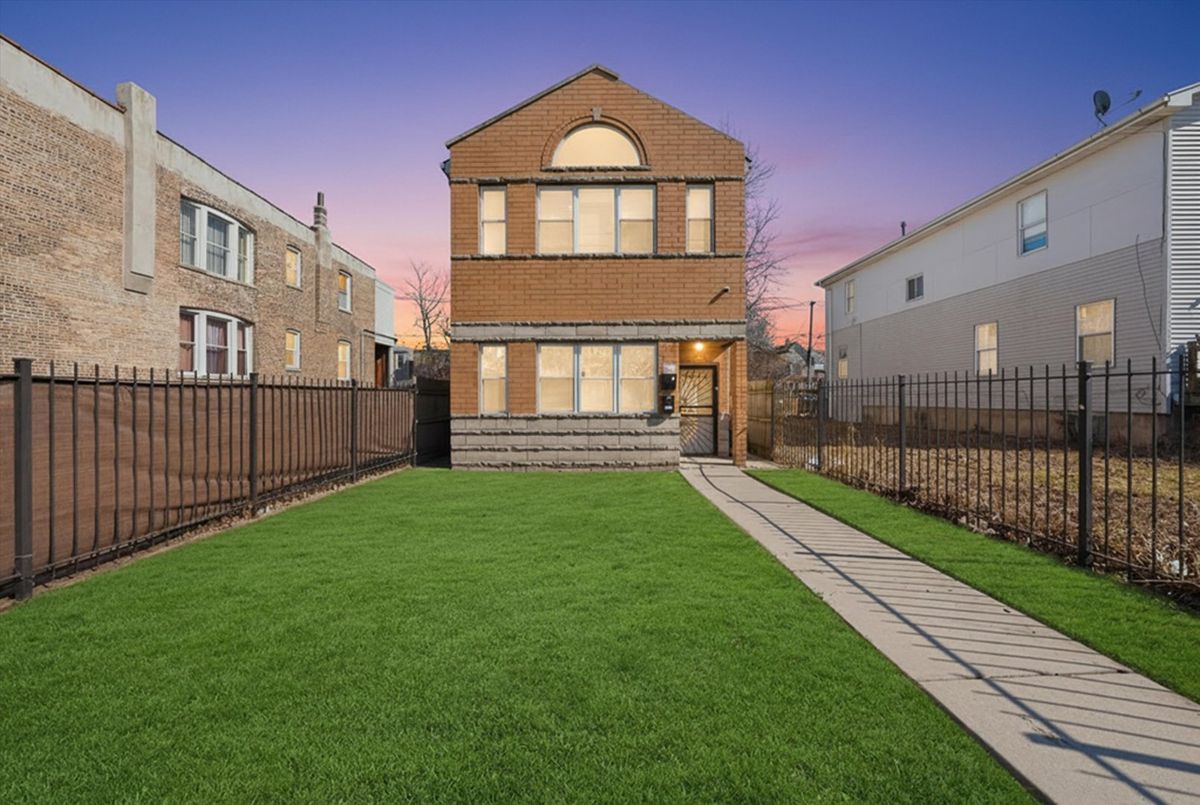 6331 Justine Street, Chicago, IL 60636