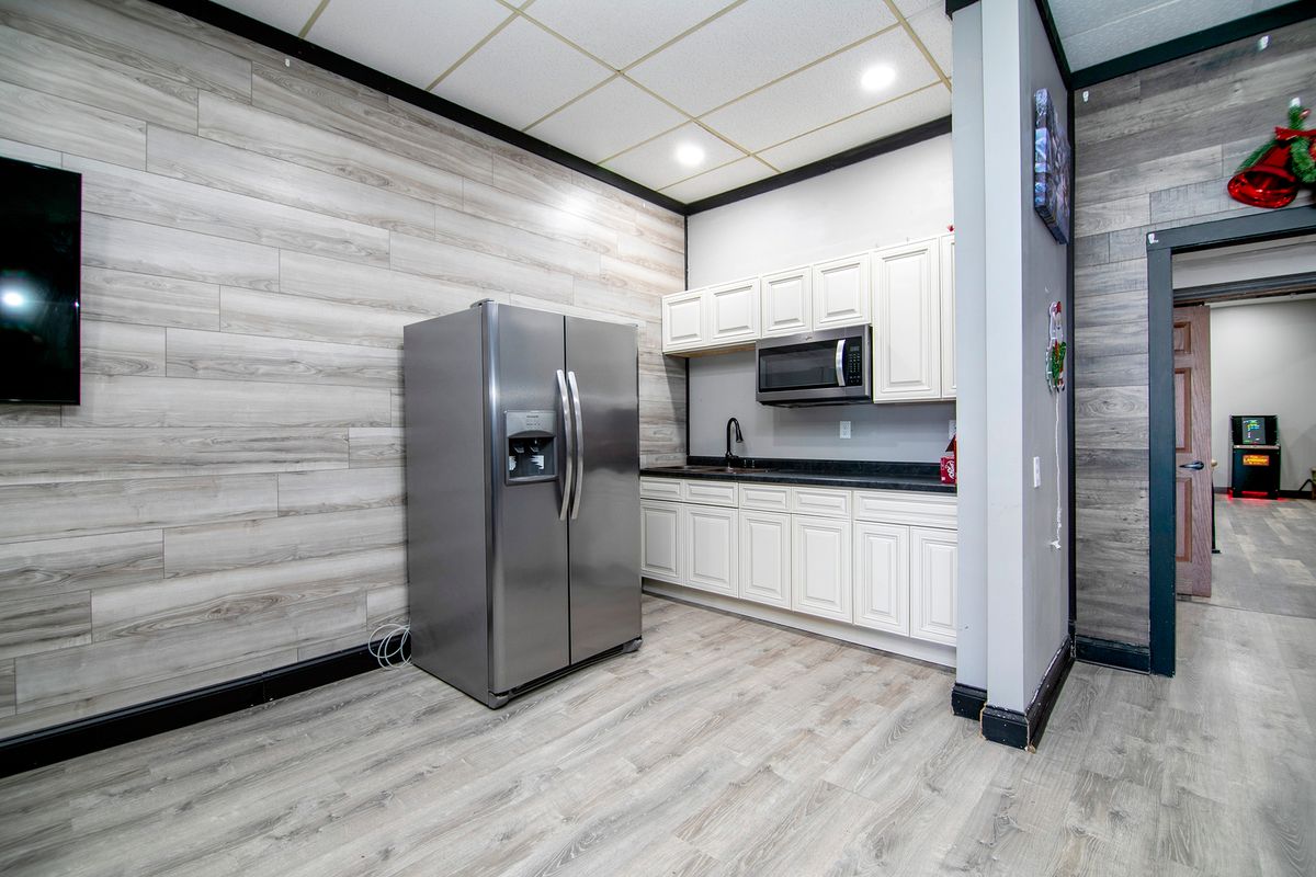 120 W Main Street, Peotone, IL 60468
