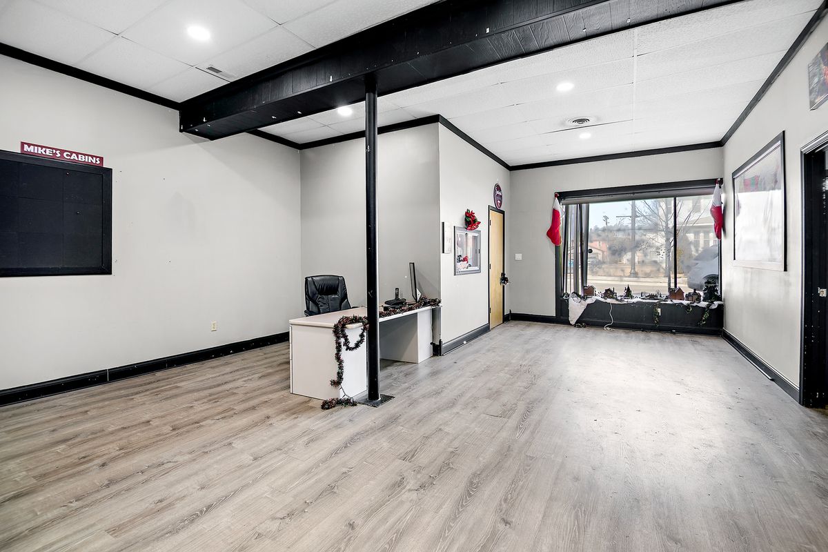 120 W Main Street, Peotone, IL 60468