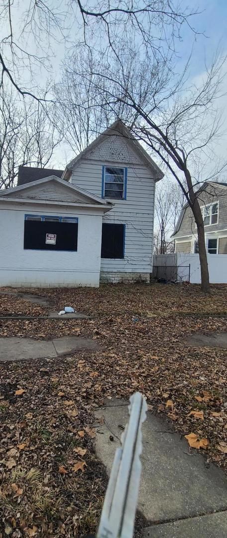 469 S WILDWOOD Avenue — Kankakee, IL 60901