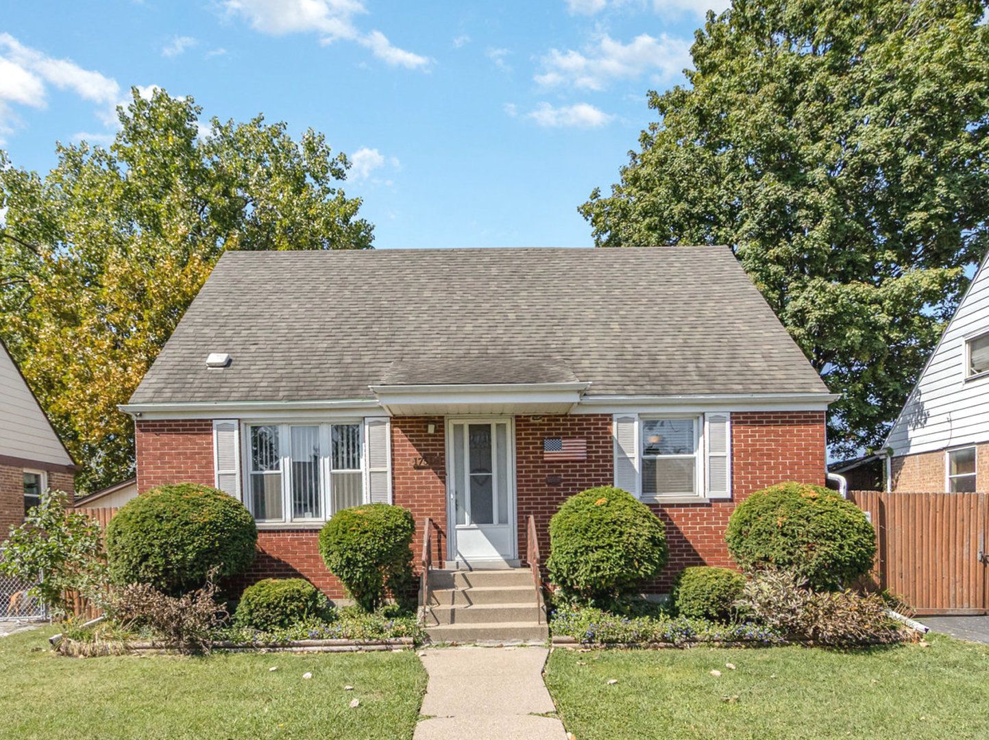 17518 Roy Street — Lansing, IL 60438