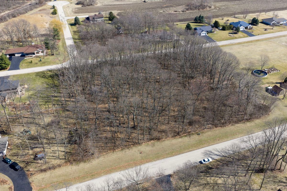 205 Kyle Lane, Kirkland, IL 60146