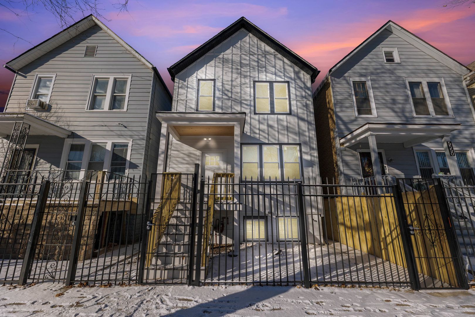 5552 S Shields Avenue — Chicago, IL 60621