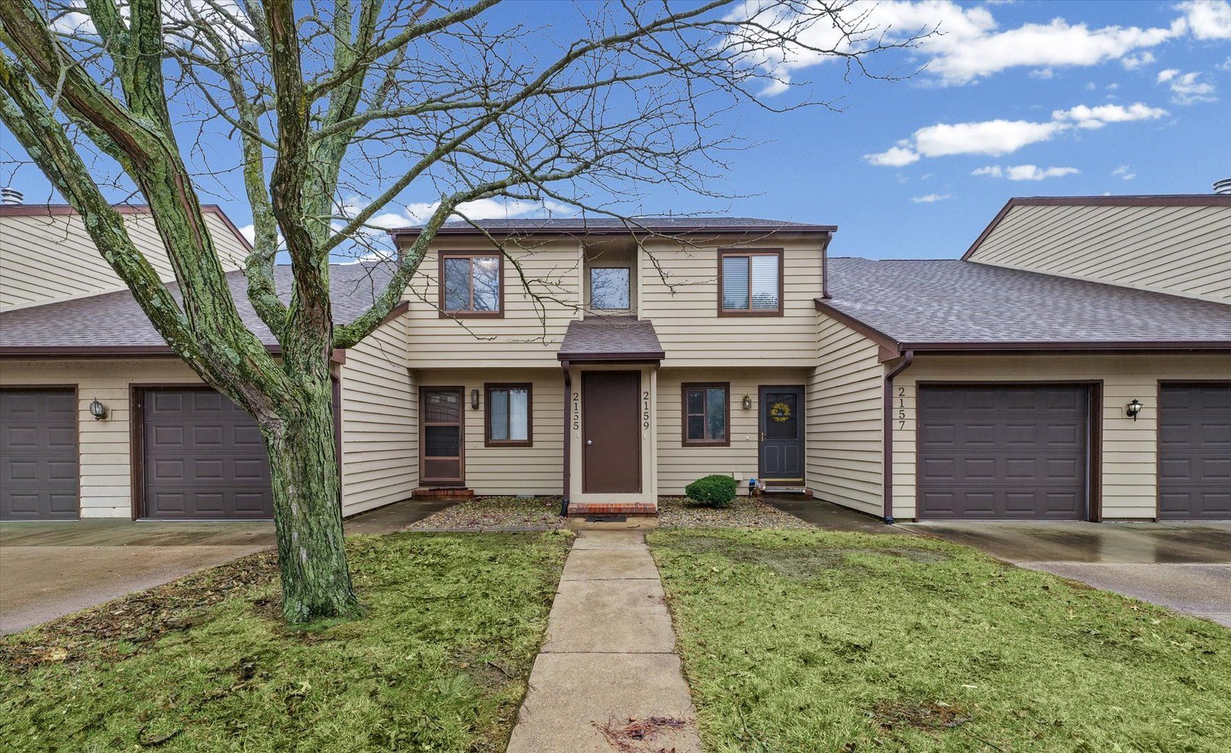 2159 Harbortown Circle #2159 — Champaign, IL 61821