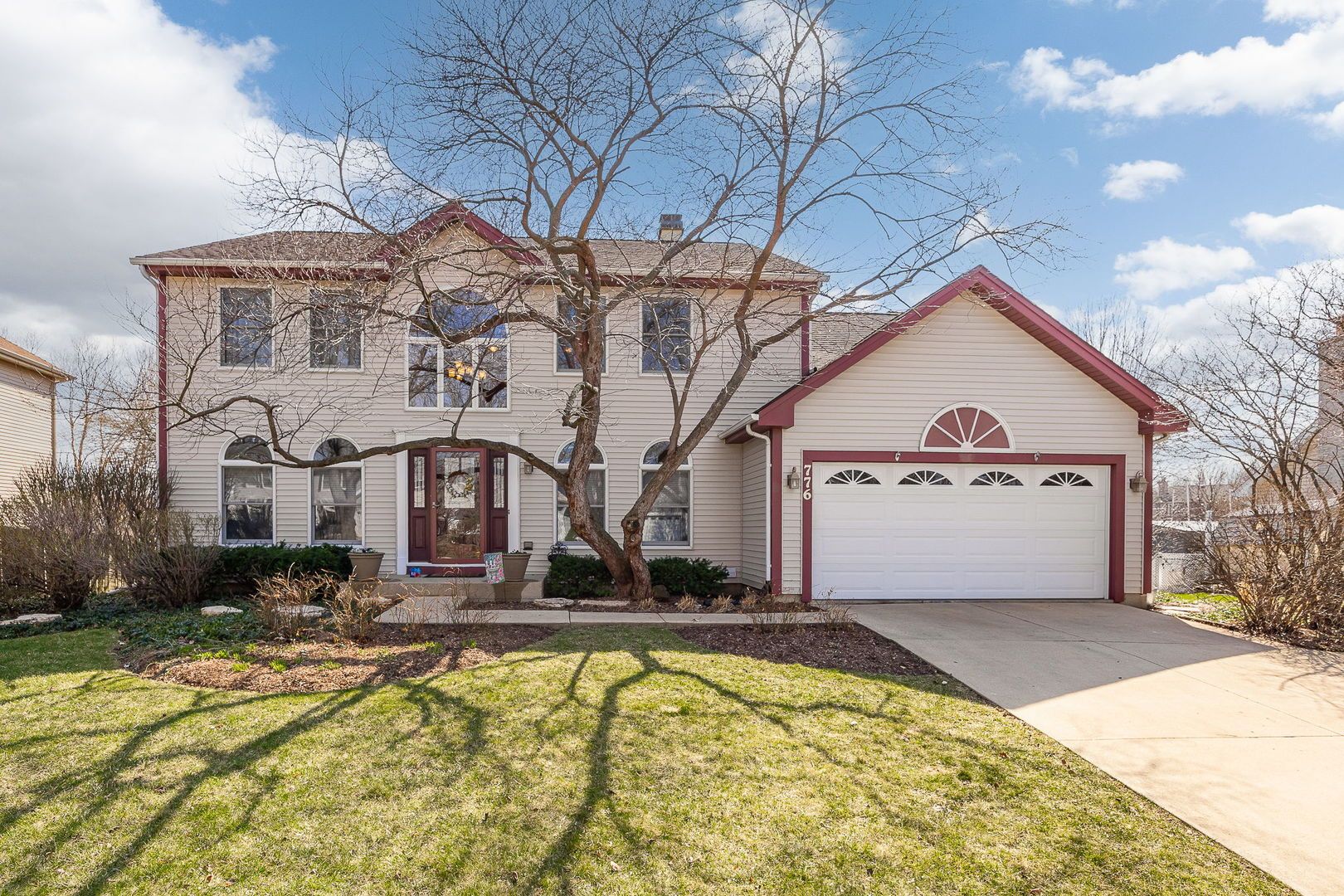 776 Provincetown Drive — Carol Stream, IL 60188
