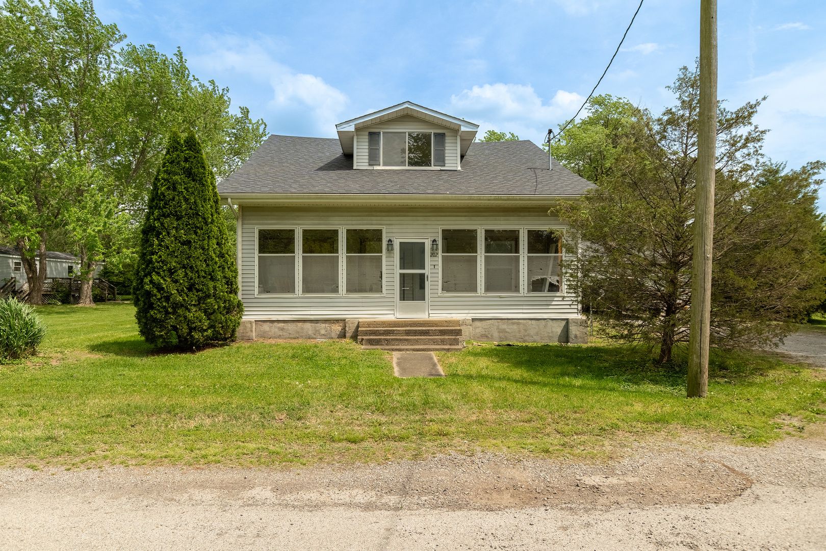 202 S Ervin Street — Pittsburg, IL 62974