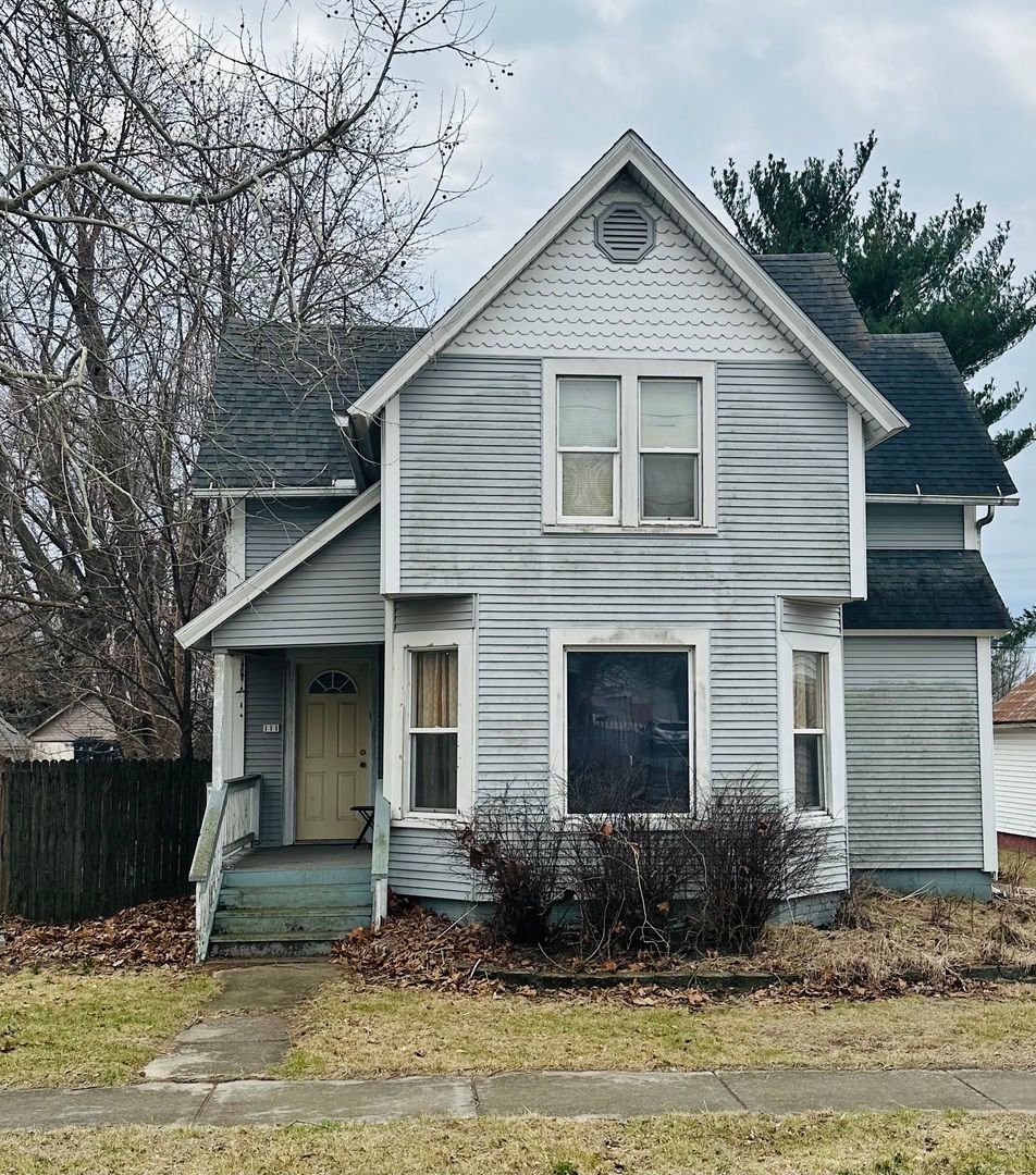 111 South Street — Bradford, IL 61421