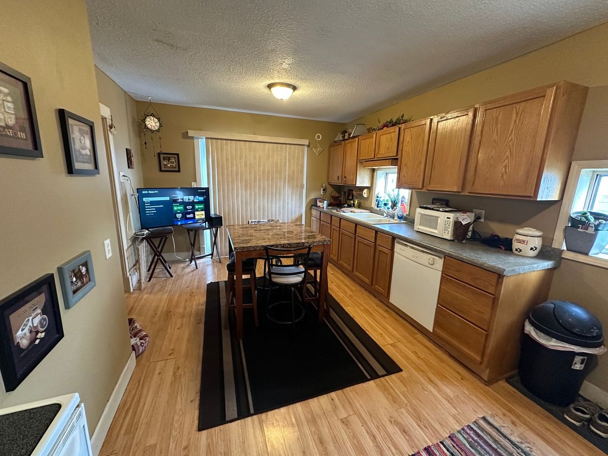 111 South Street, Bradford, IL 61421