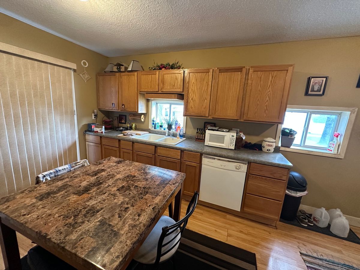 111 South Street, Bradford, IL 61421