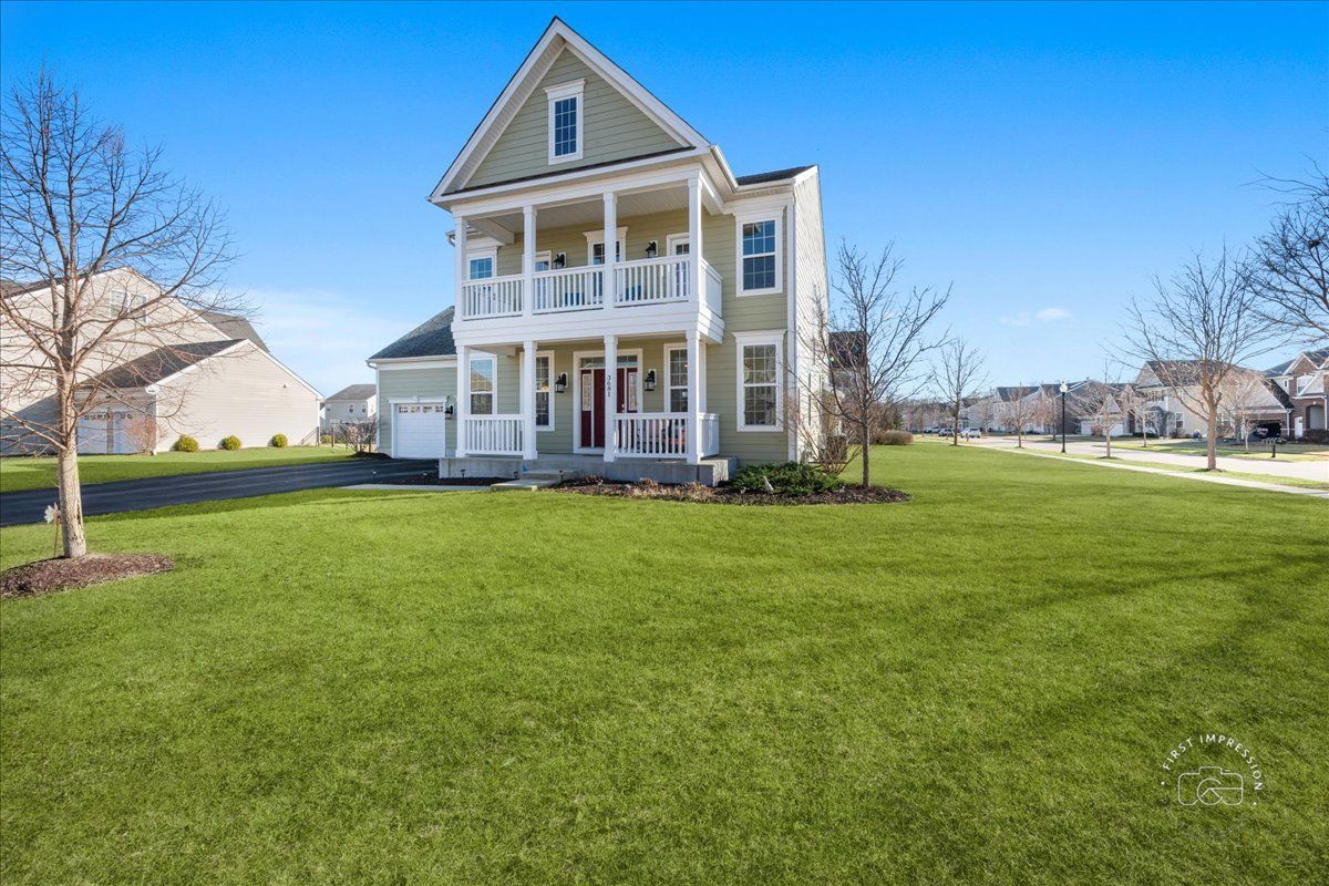 3681 Congressional Parkway — Elgin, IL 60124
