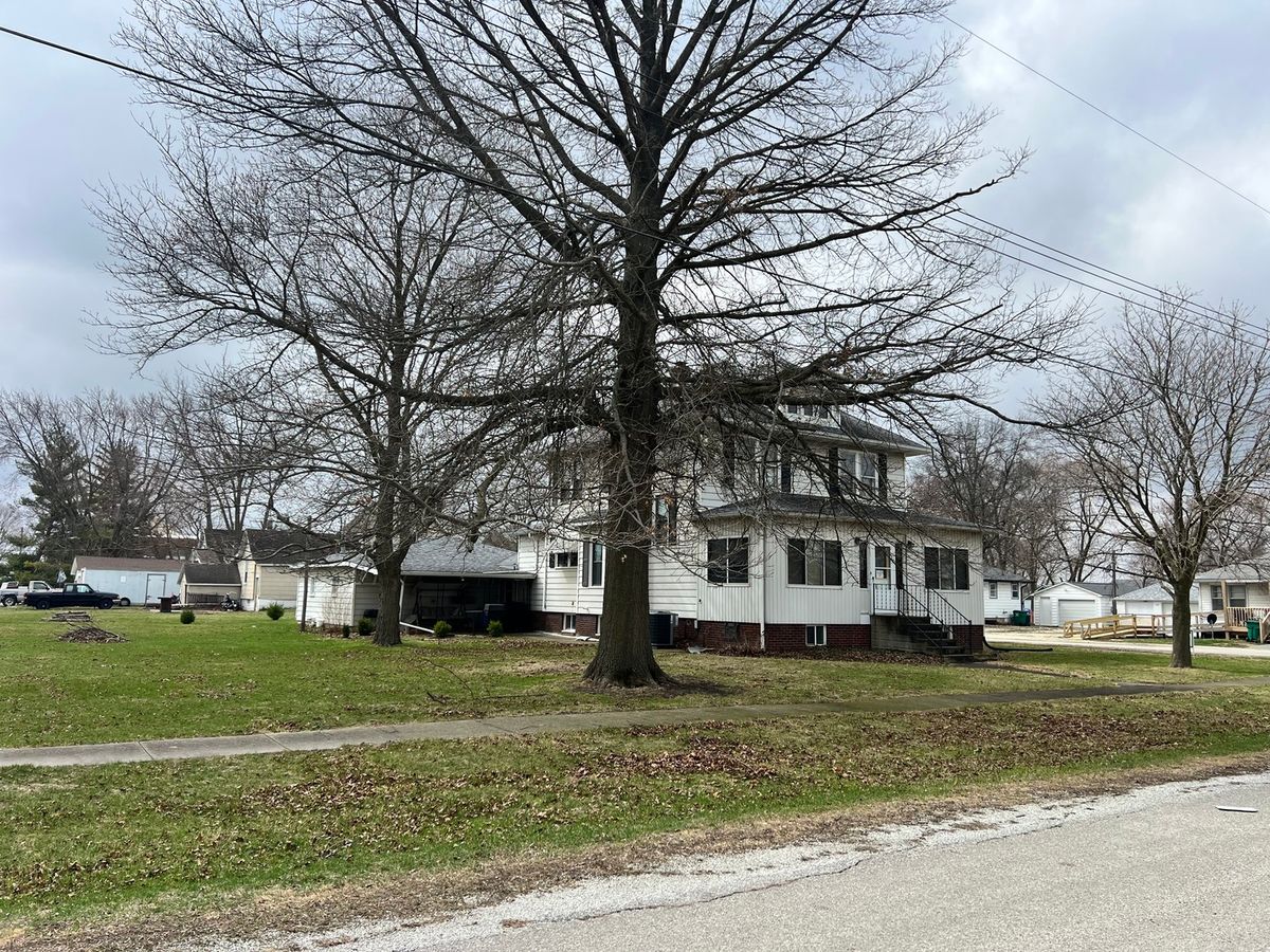 111 CENTRAL Street, Buckley, IL 60918