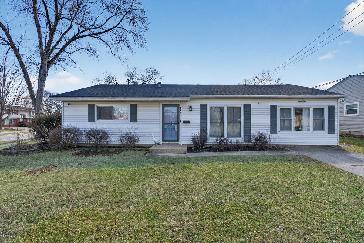 401 Concord Drive, Streamwood, IL 60107