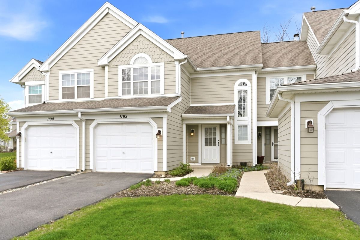 1192 Scott Court, Carol Stream, IL 60188